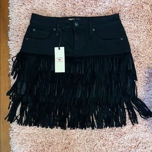 Fringe mini skirt
